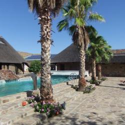 Rooisand Desert Lodge Pool