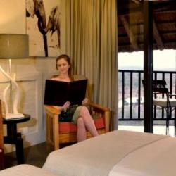 Zimmerbeispiel Victoria Falls Safari Lodge 